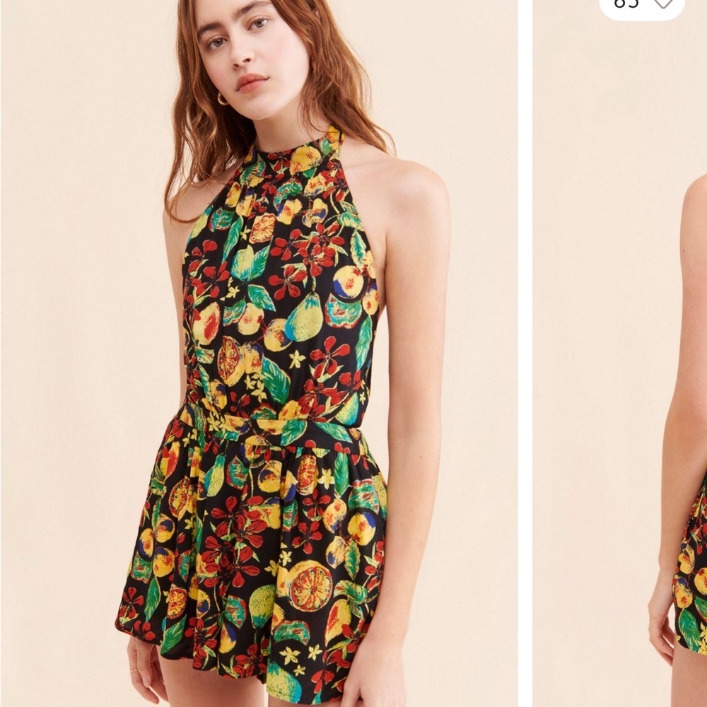 Free People Coral Tides Romper
Worn 1x. EUC. I’m 5’8 & this was not too short!